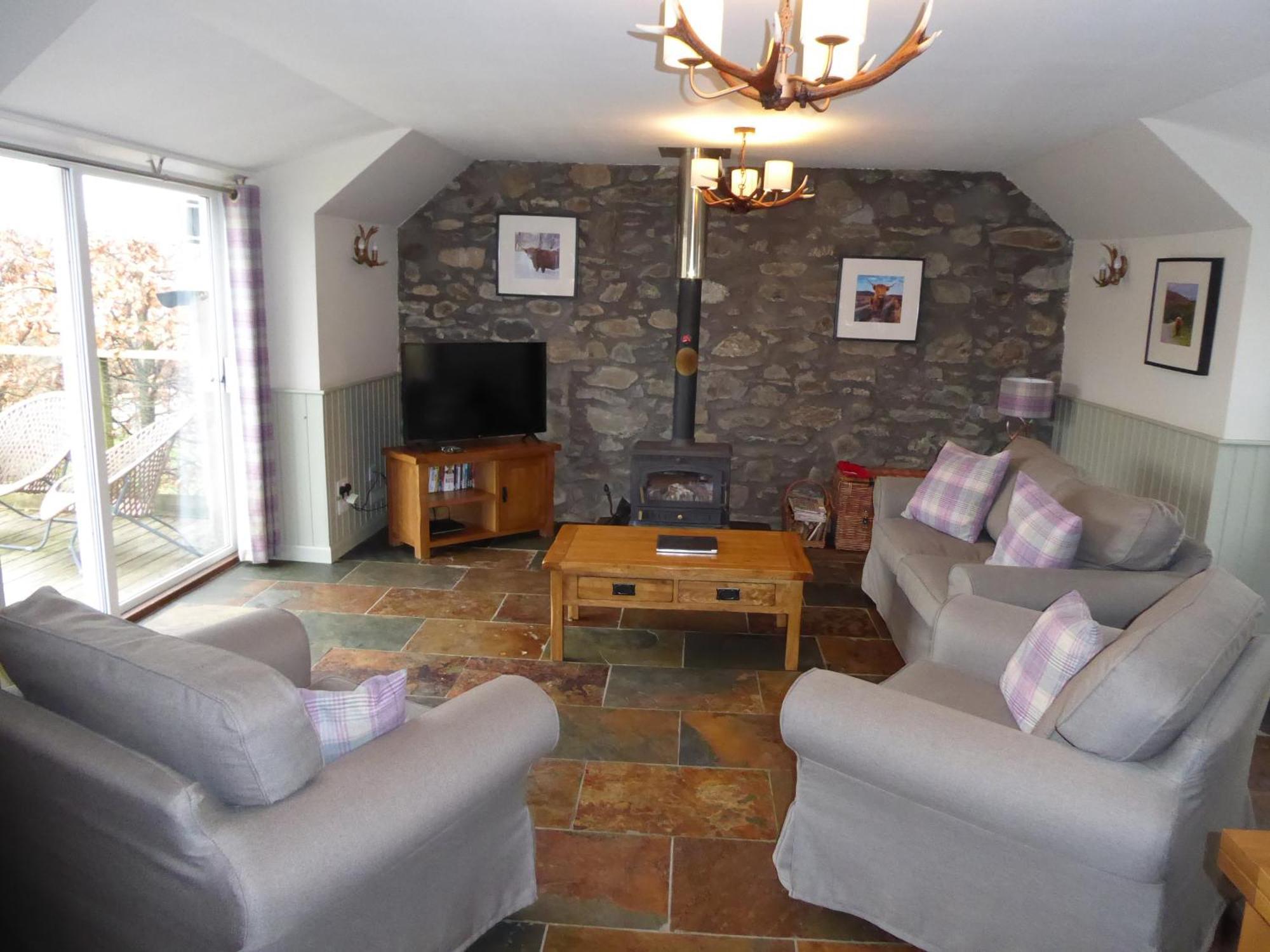 Dalnoid Cottages & Treehouses Nr Glenshee Buitenkant foto